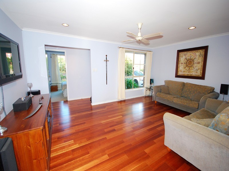 5 Barclay Close, Kariong NSW 2250