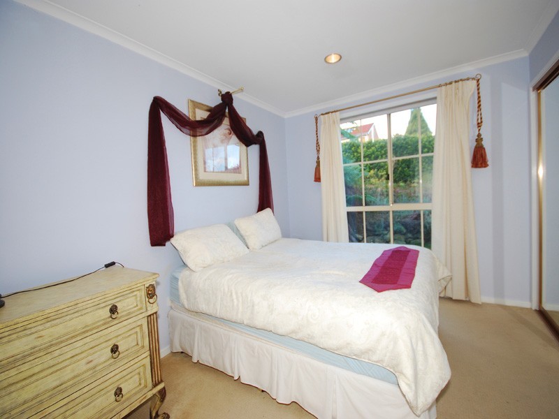 5 Barclay Close, Kariong NSW 2250