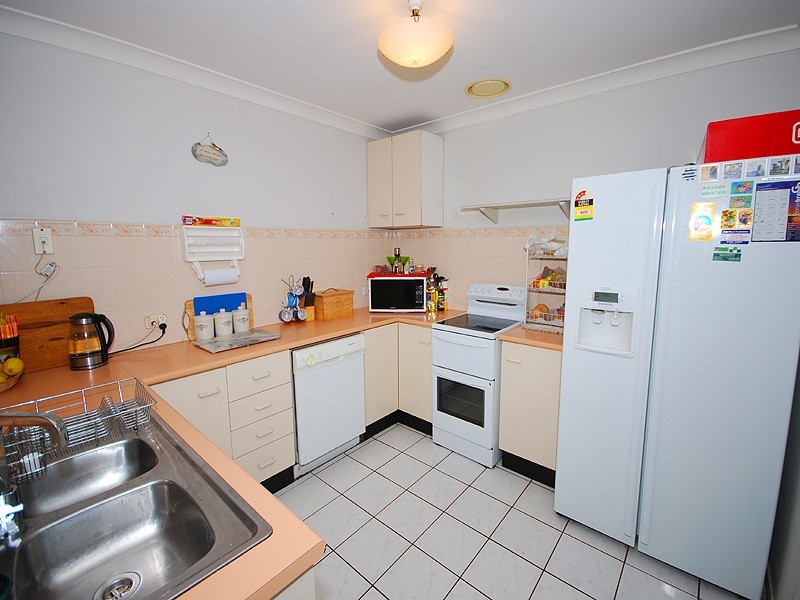 20 Casey Crescent, Kariong NSW 2250