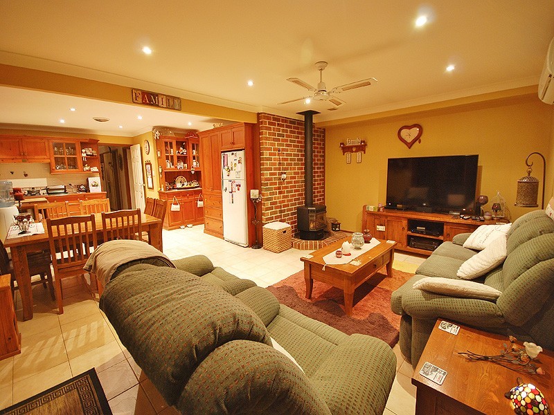 49 Mitchell Drive, Kariong NSW 2250