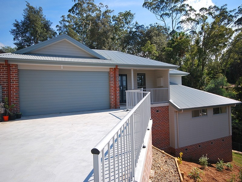 26 Railway Crescent, Lisarow NSW 2250