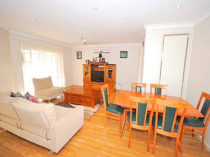 40 Truscott Avenue, Kariong NSW 2250