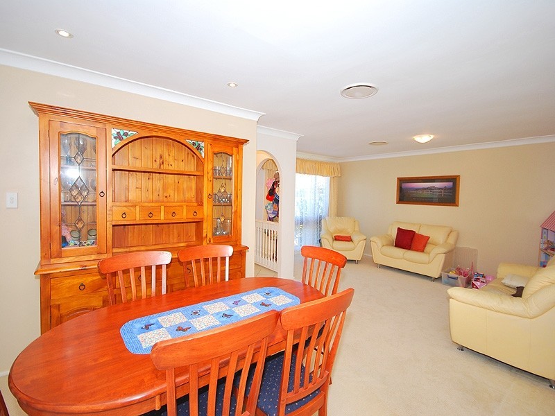 3 Woodley Close, Kariong NSW 2250