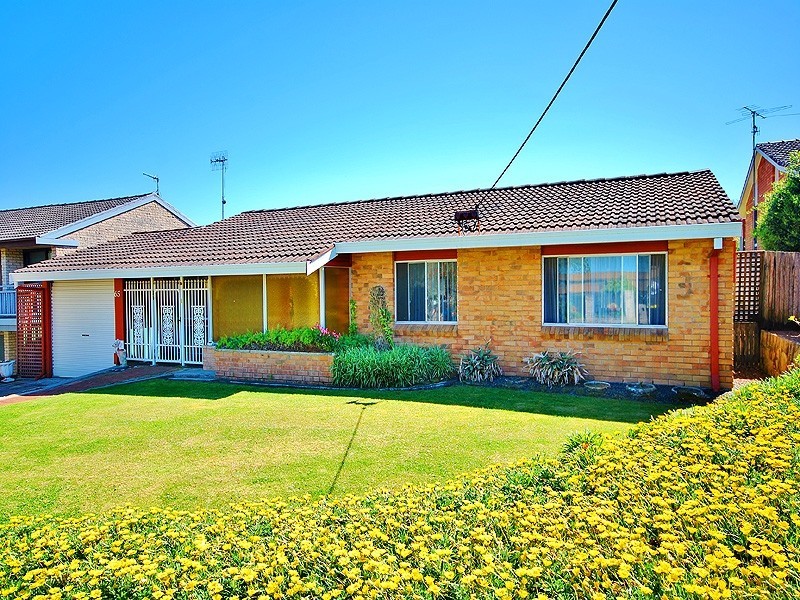65 Hilltop Road, Wamberal NSW 2260
