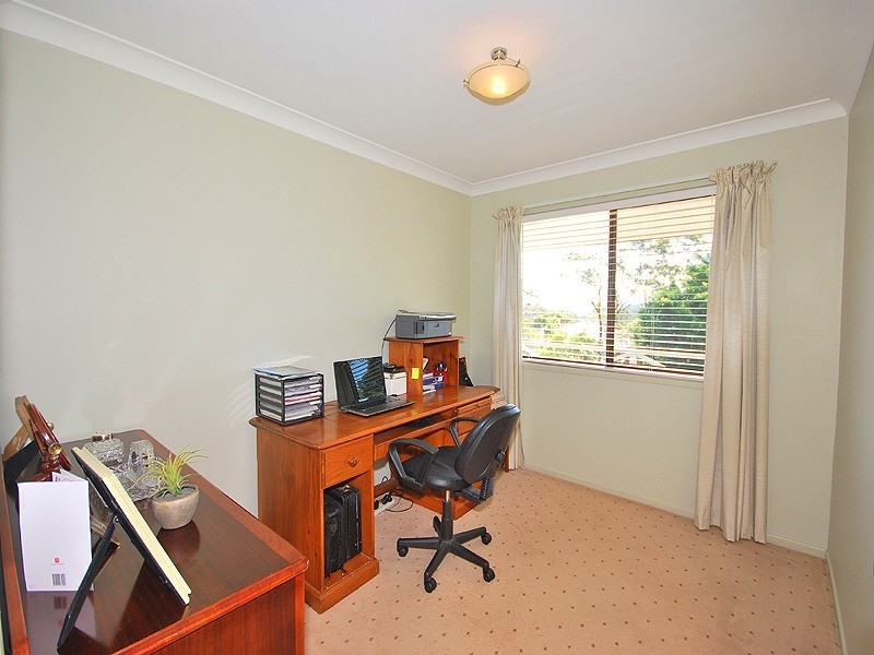 8 Halling Close, Kariong NSW 2250