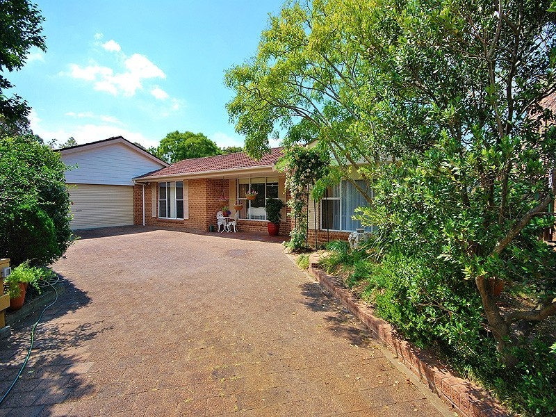 15 Vaisey Close, Kariong NSW 2250
