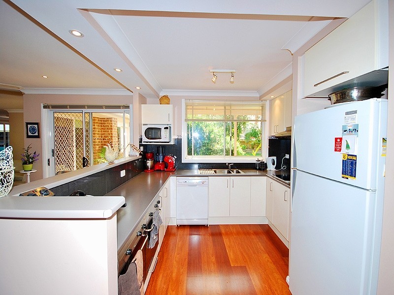 15 Vaisey Close, Kariong NSW 2250