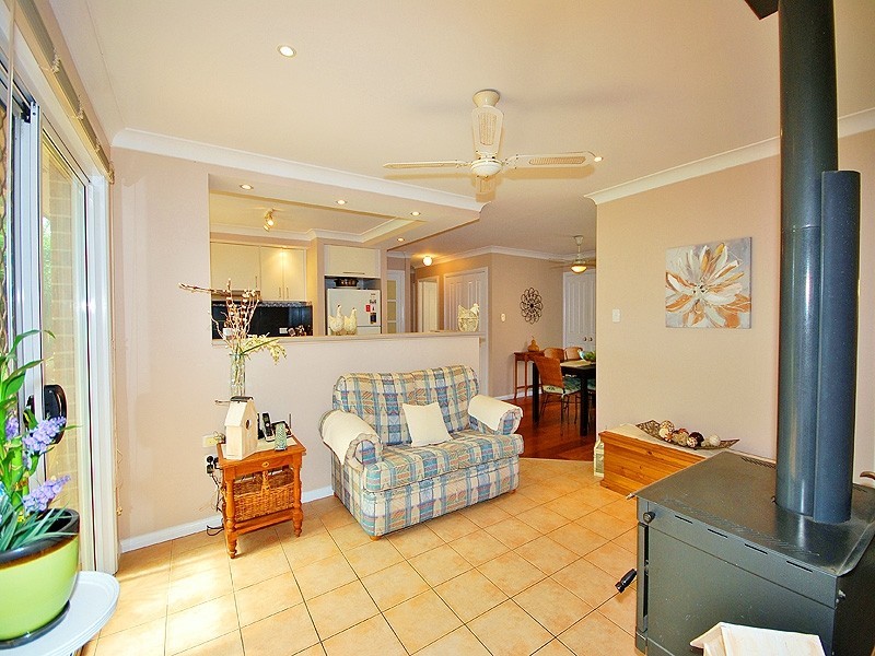 15 Vaisey Close, Kariong NSW 2250