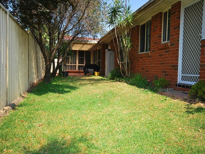 2/123 Langford Drive, Kariong NSW 2250