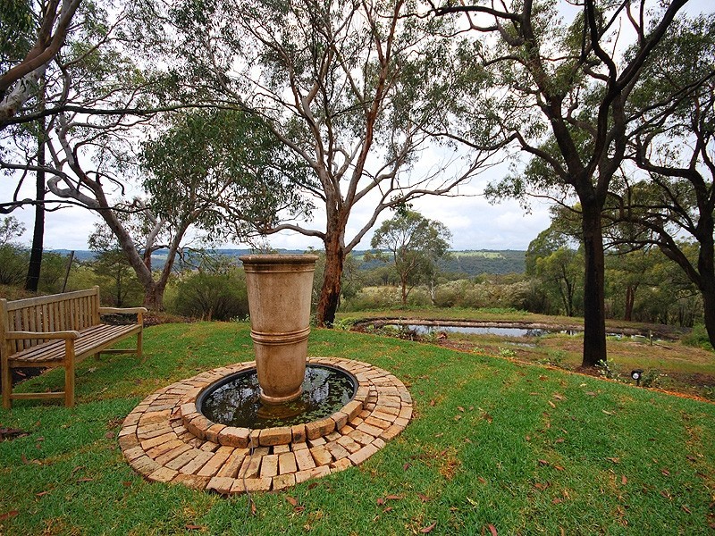 319 Ironbark Rd, Mangrove Mountain NSW 2250