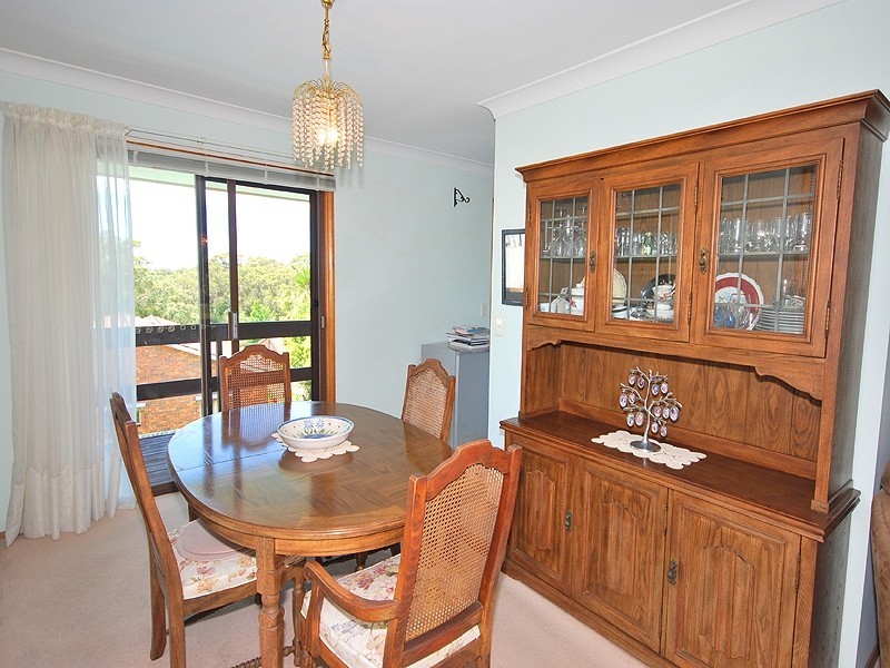 10 Blue View Crescent, Terrigal NSW 2260