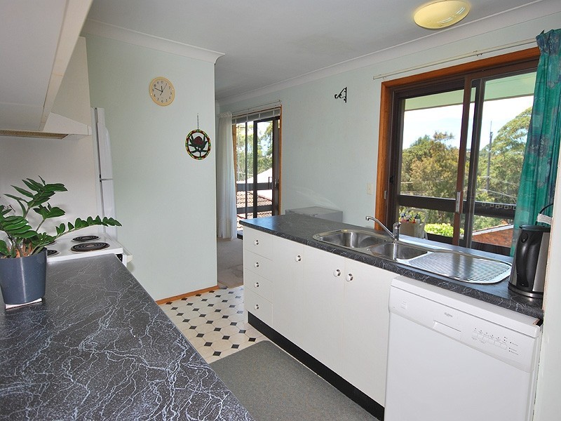 10 Blue View Crescent, Terrigal NSW 2260