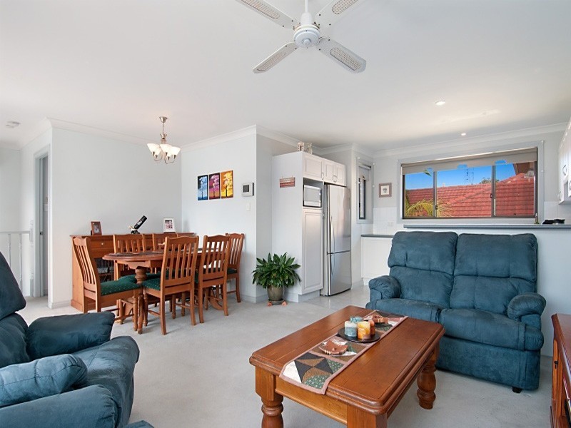 6/3 Edward, Woy Woy NSW 2256