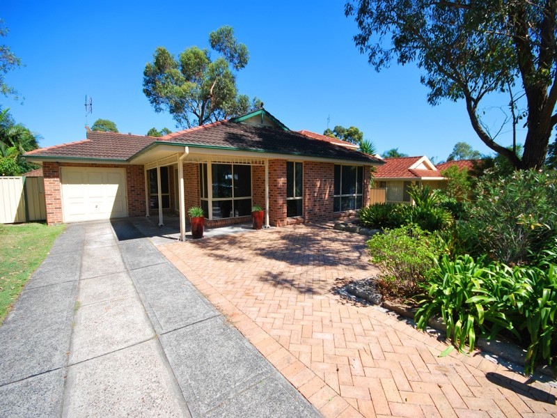 73 Mitchell Dr, Kariong NSW 2250