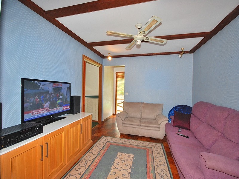 1 Turnbull Avenue, Kariong NSW 2250