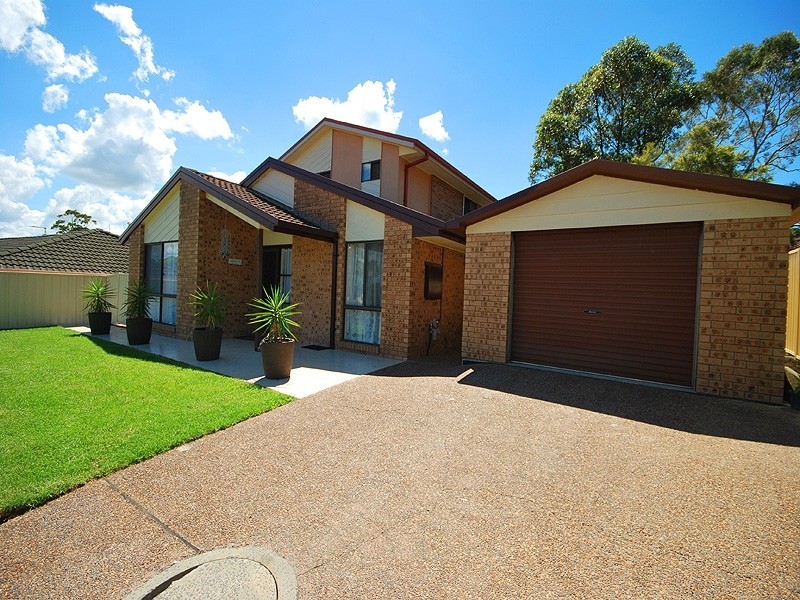 9 Simpson Close, Kariong NSW 2250