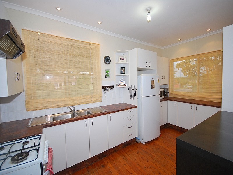 2 Marbarry Avenue, Kariong NSW 2250