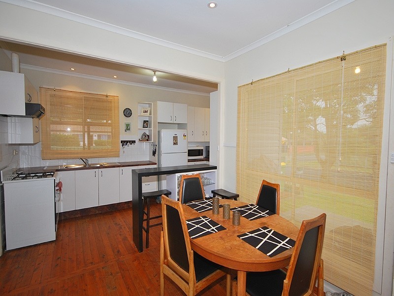 2 Marbarry Avenue, Kariong NSW 2250