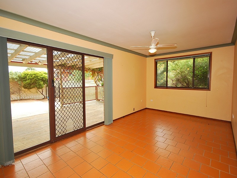 11 Risdon Crescent, Kariong NSW 2250