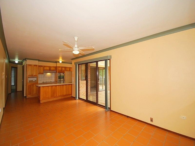 11 Risdon Crescent, Kariong NSW 2250