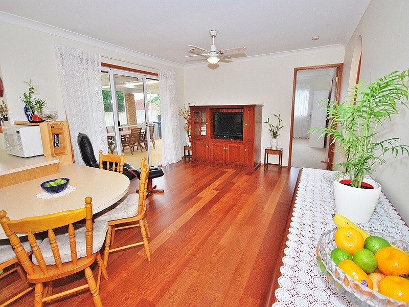 28 Conroy Crescent, Kariong NSW 2250