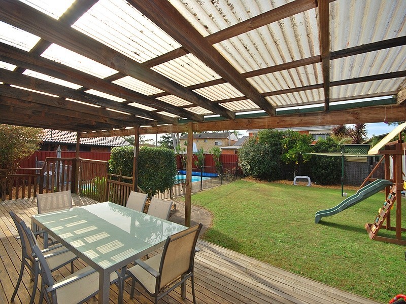 40 Arunta Avenue, Kariong NSW 2250