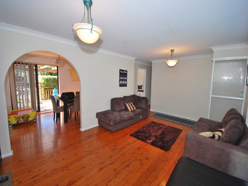 40 Arunta Avenue, Kariong NSW 2250