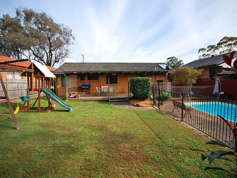 40 Arunta Avenue, Kariong NSW 2250