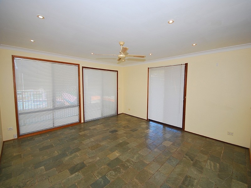 10 Tudawali Crescent, Kariong NSW 2250