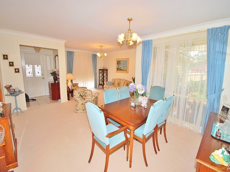 40 Conroy Crescent, Kariong NSW 2250