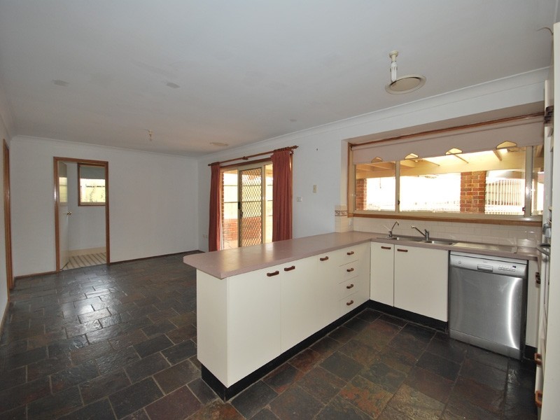 18 Stacey Close, Kariong NSW 2250