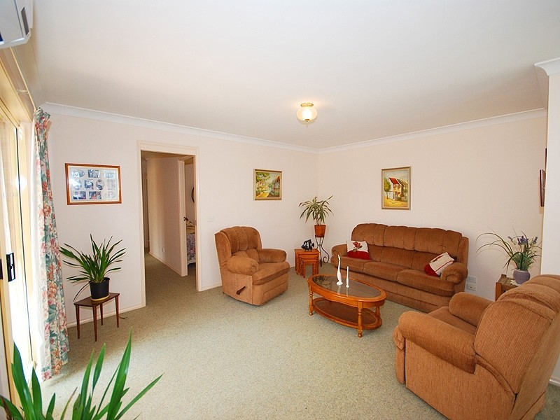 42 Risdon Crescent, Kariong NSW 2250