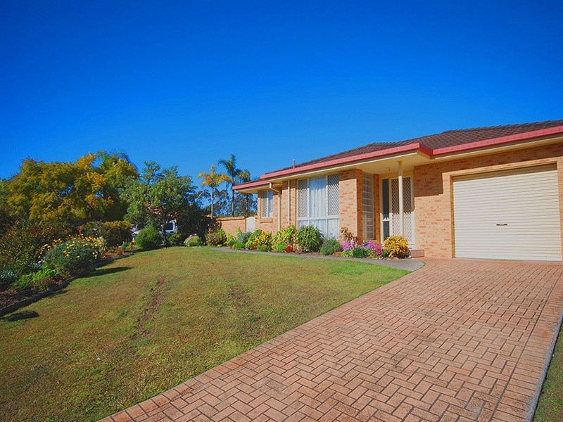42 Risdon Crescent, Kariong NSW 2250