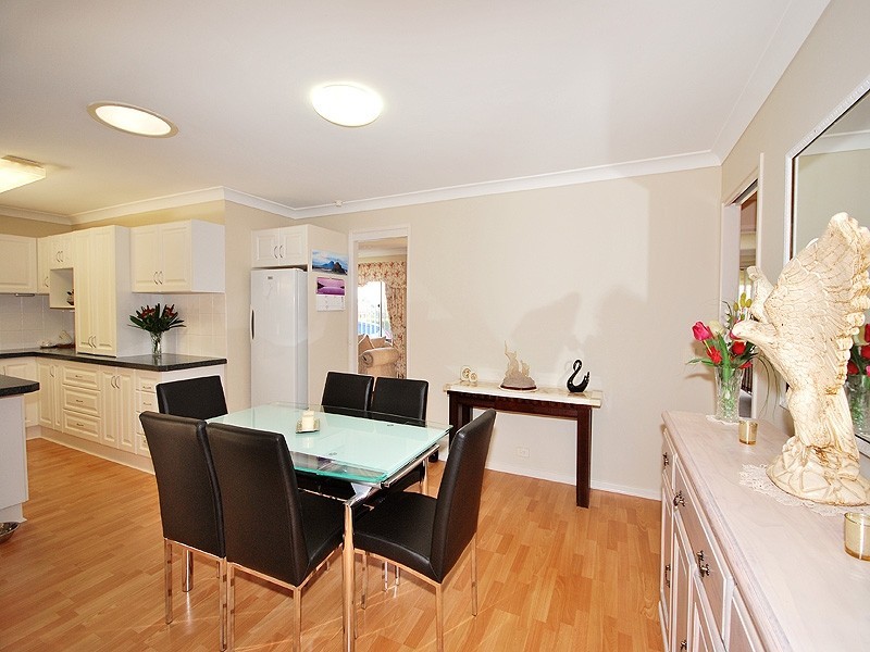 35 Conroy Crescent, Kariong NSW 2250