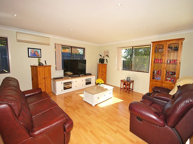 35 Conroy Crescent, Kariong NSW 2250