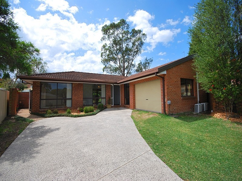 11 Simpson Close, Kariong NSW 2250
