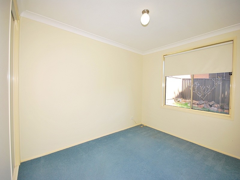 1/10 Arunta Avenue, Kariong NSW 2250