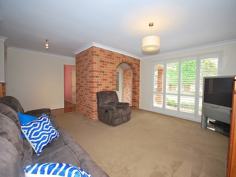 9 Smith Close, Kariong NSW 2250