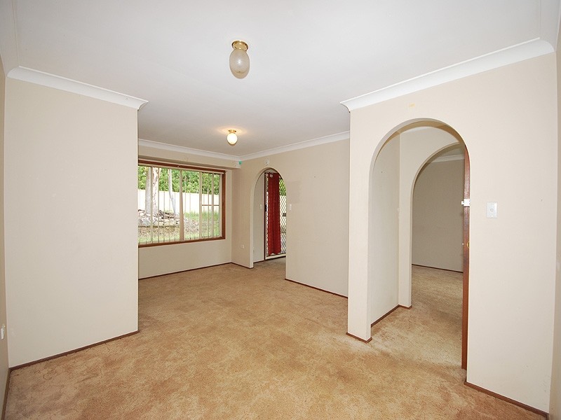 14 Brittany Crescent, Kariong NSW 2250