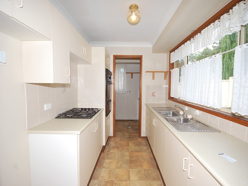 14 Brittany Crescent, Kariong NSW 2250