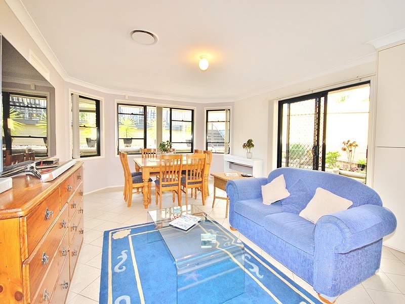 7 Dulwich Road, Springfield NSW 2250