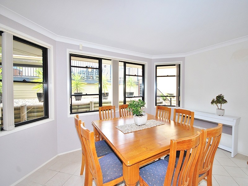 7 Dulwich Road, Springfield NSW 2250