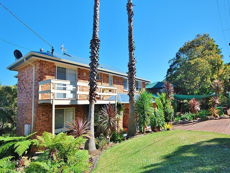 80 Vista North Avenue, Copacabana NSW 2251