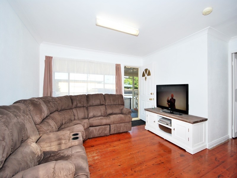 4 Avoca Drive, Kincumber NSW 2251