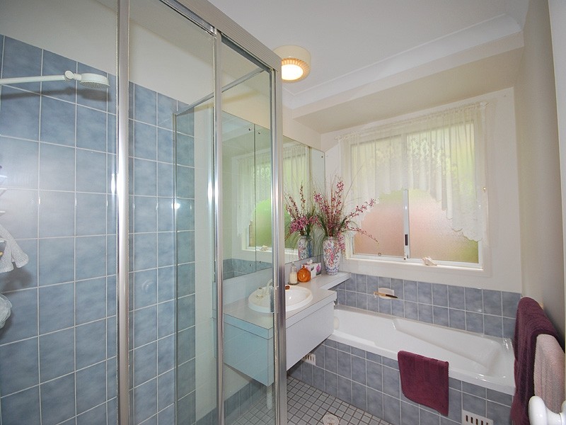 10 Bunderra Avenue, Kariong NSW 2250