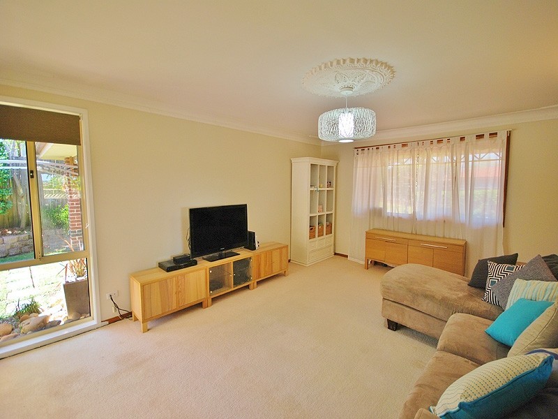 1 Garafalo Road, Kariong NSW 2250