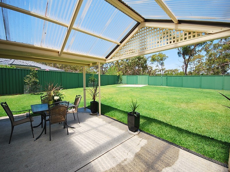37 Hempstalk Crescent, Kariong NSW 2250