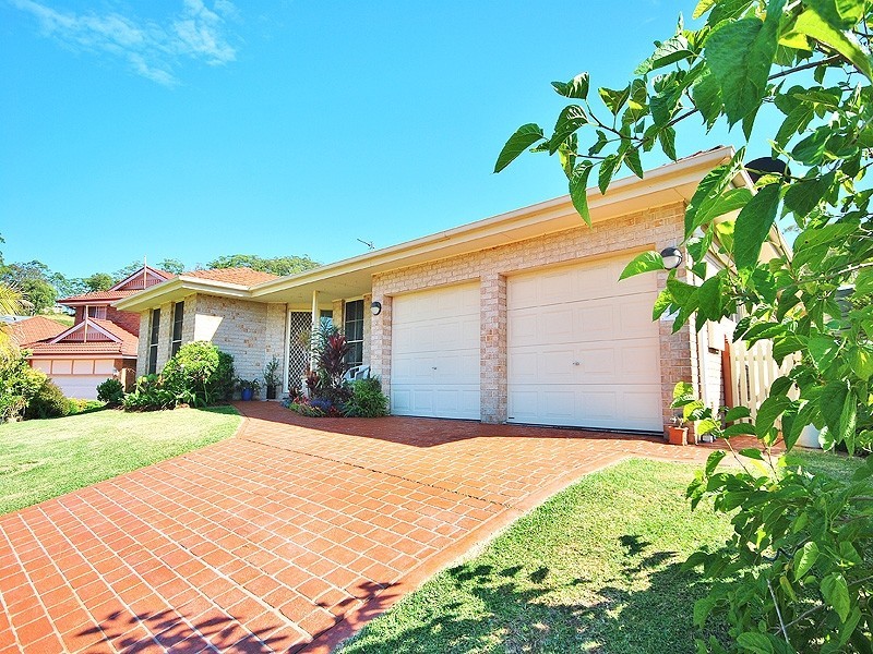 4 Leafleigh Close, Lisarow NSW 2250