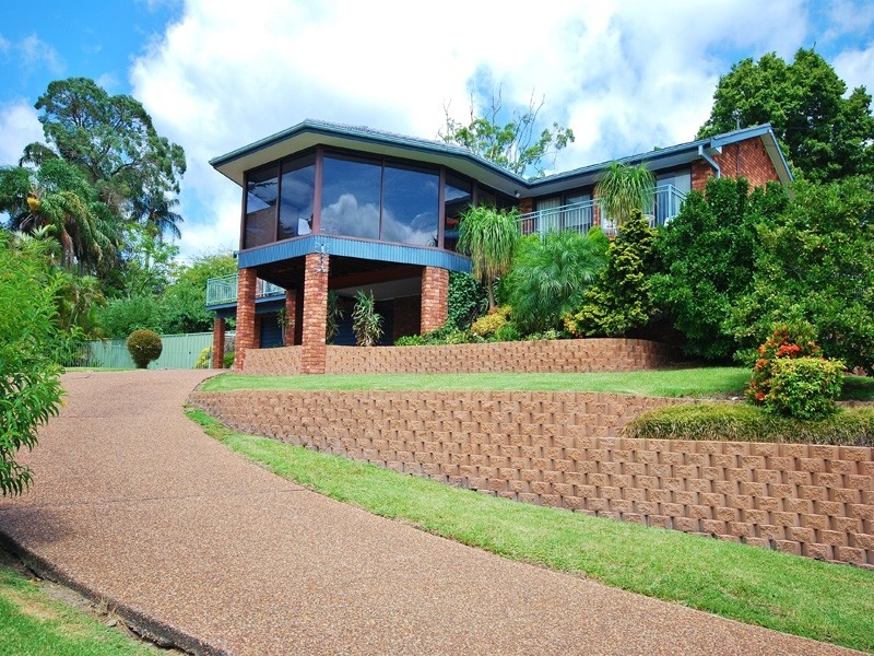 16 Karoom Street, Kariong NSW 2250