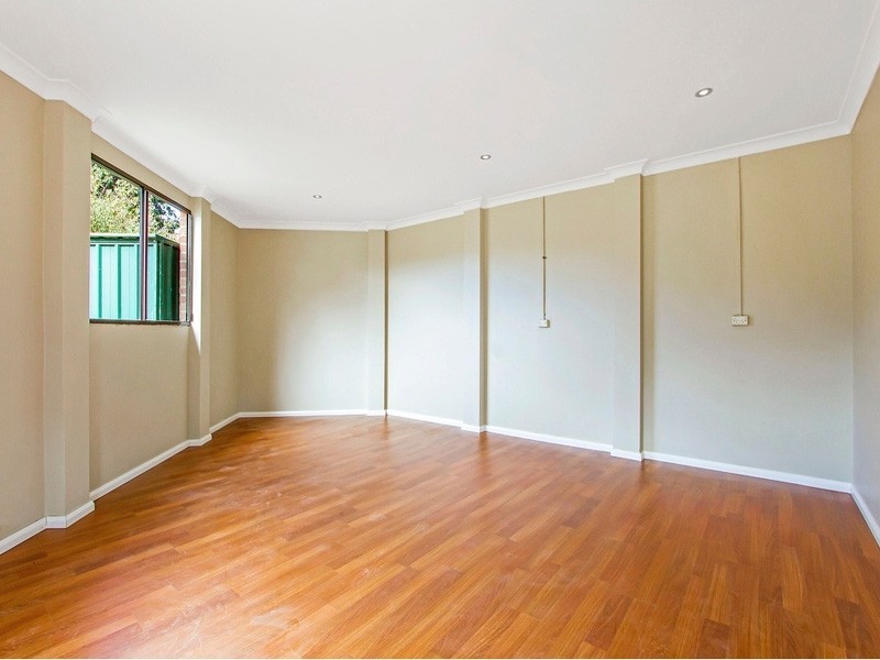 1 Turnbull Avenue, Kariong NSW 2250